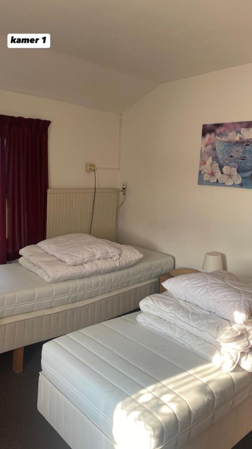 Bed and Breakfast Gasterij De Brabander Someren Exterior foto